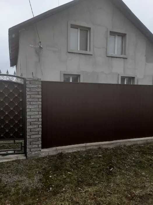 Продам будинок 100 м.кв. в селі Пашківка.Газ,сад,город,28 соток