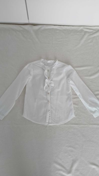Elegancka biała bluzeczka