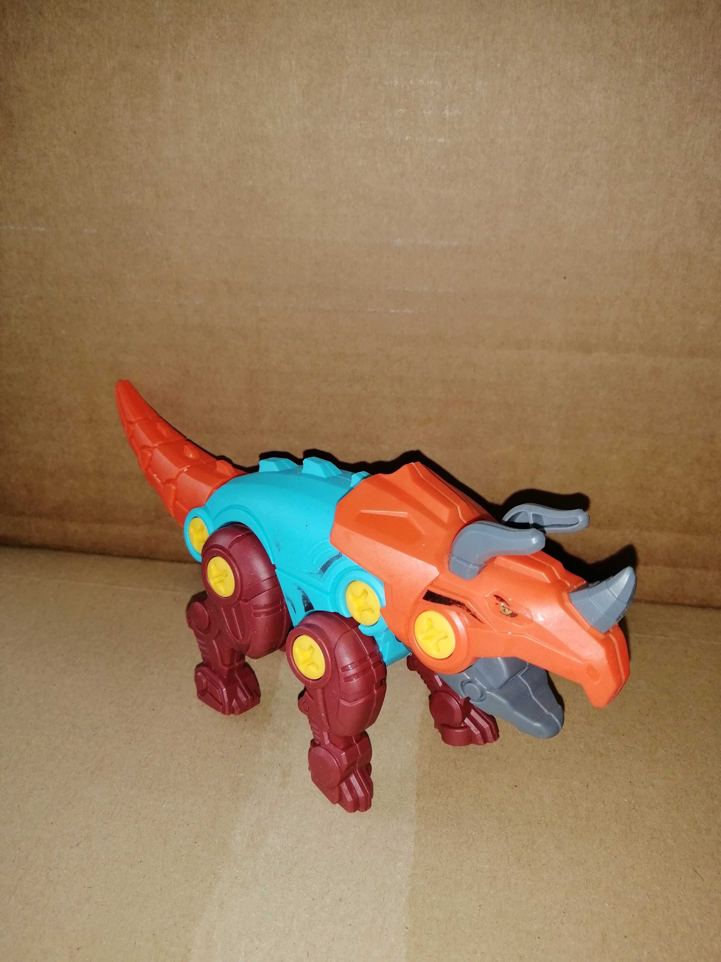 2x dinozaur do rozkręcania / skręcania triceratops i tyranozaur T-rex