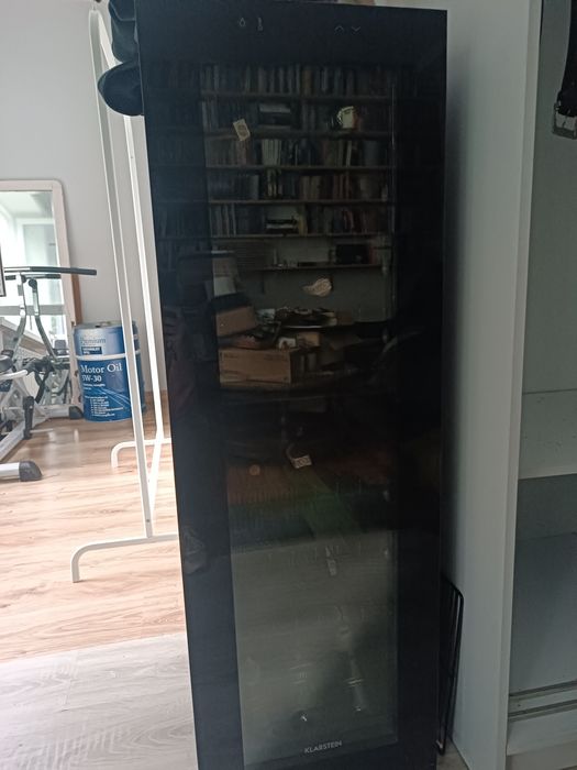 Chłodziarka do wina Klarstein 24 butelki sprawna