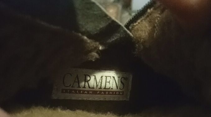 Зимние сапоги Carmens 
Размер: 37