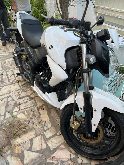 Sym Wolf 125cc poucos km