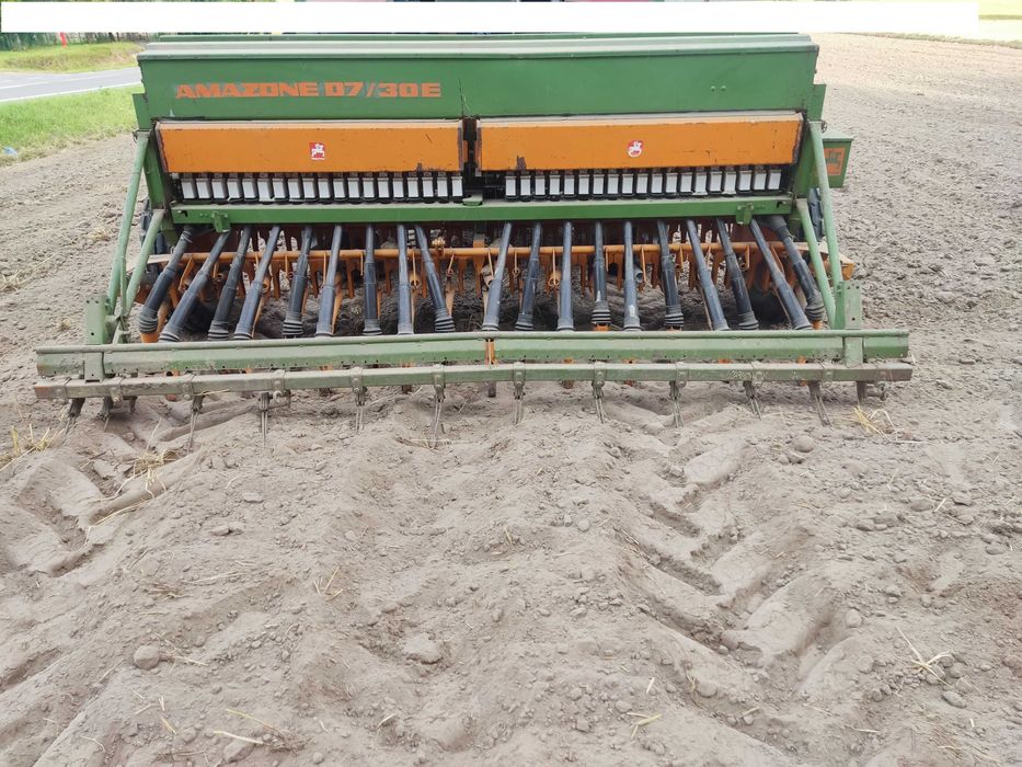 zestaw uprawowo siewny amazone kuhn 3m brona wirowa + siewnik