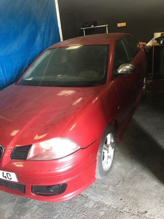 Seat 6L 1.9 tdi 5 lugares troca