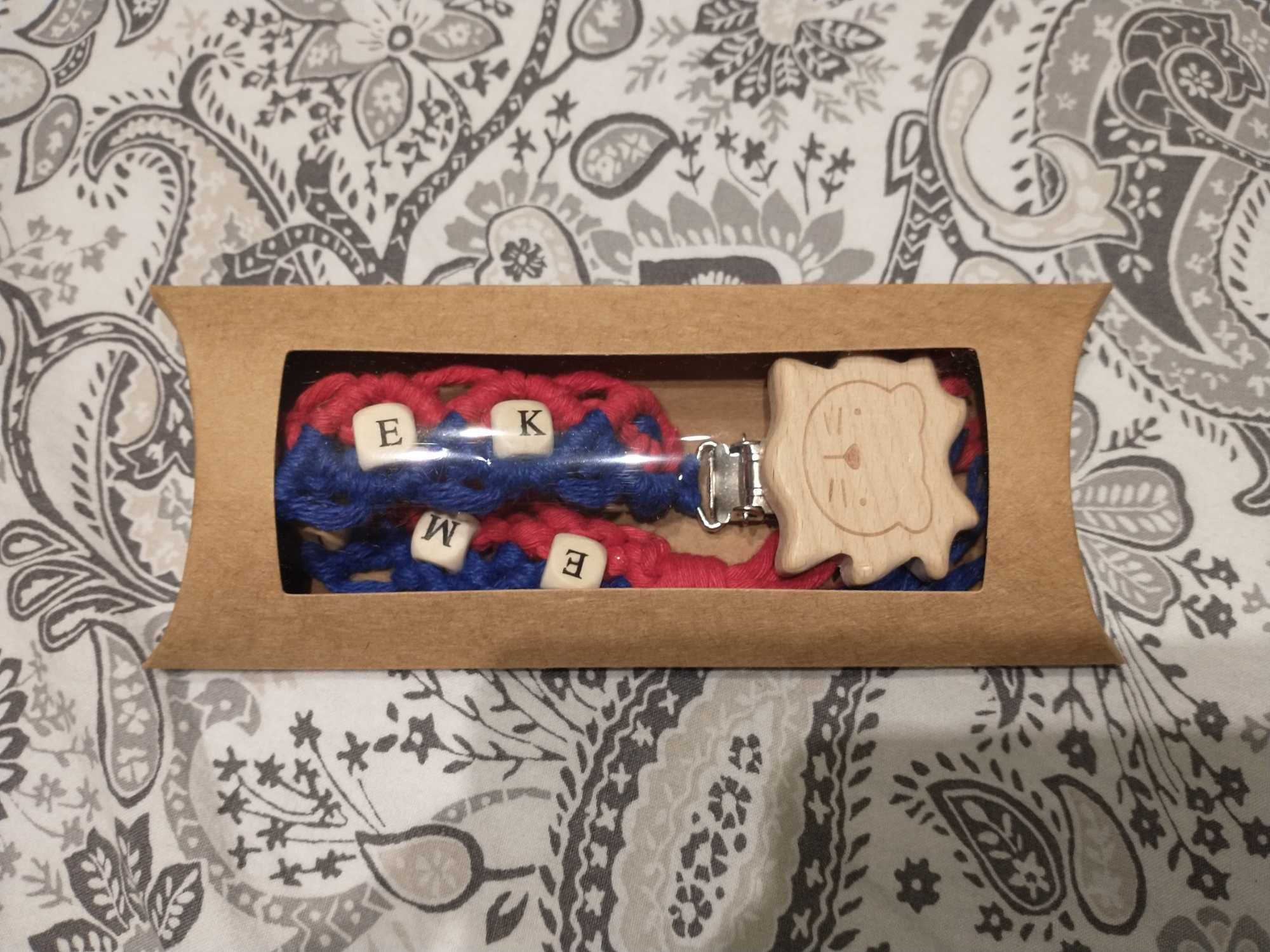 Zawieszka do smoczka personalizowana Bawełniane Warkocze