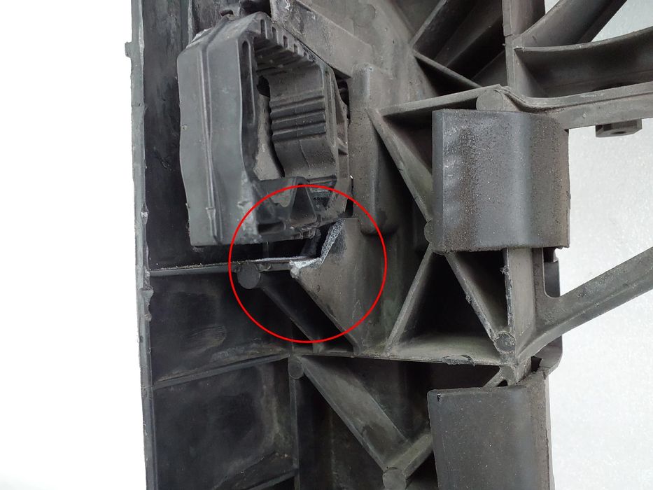 Frente em fibra ou chapa SEAT Leon (5F1)