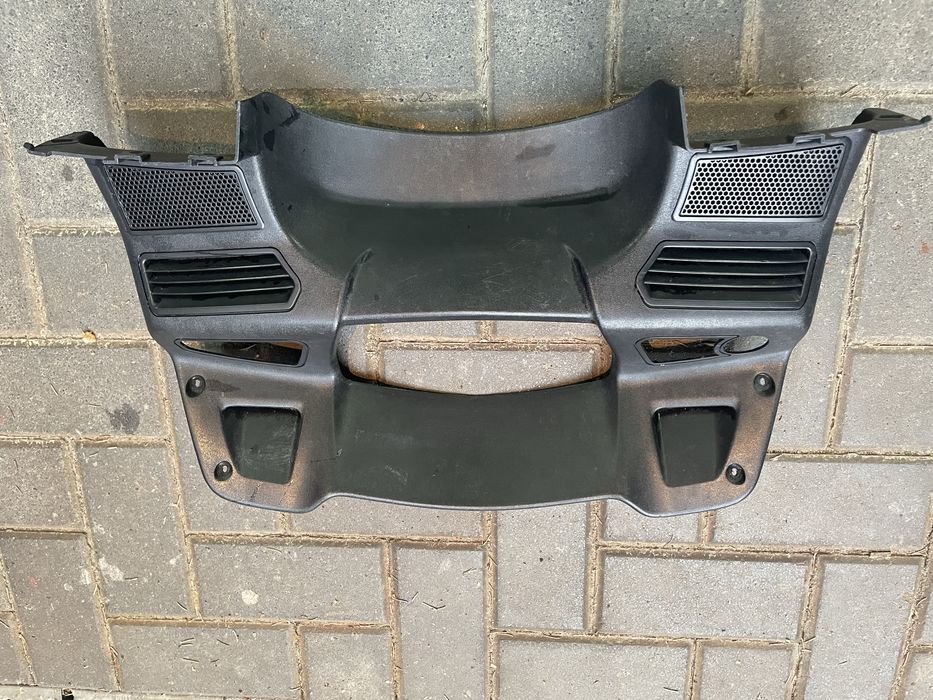 Osłona zegarów dolna obudowa licznika Honda ST 1300 Pan European 02-16