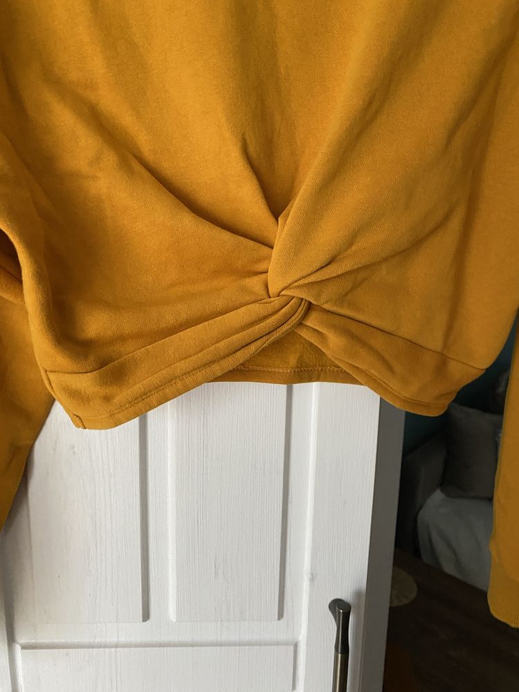 Krótka bluza z wiązaniem H&M
