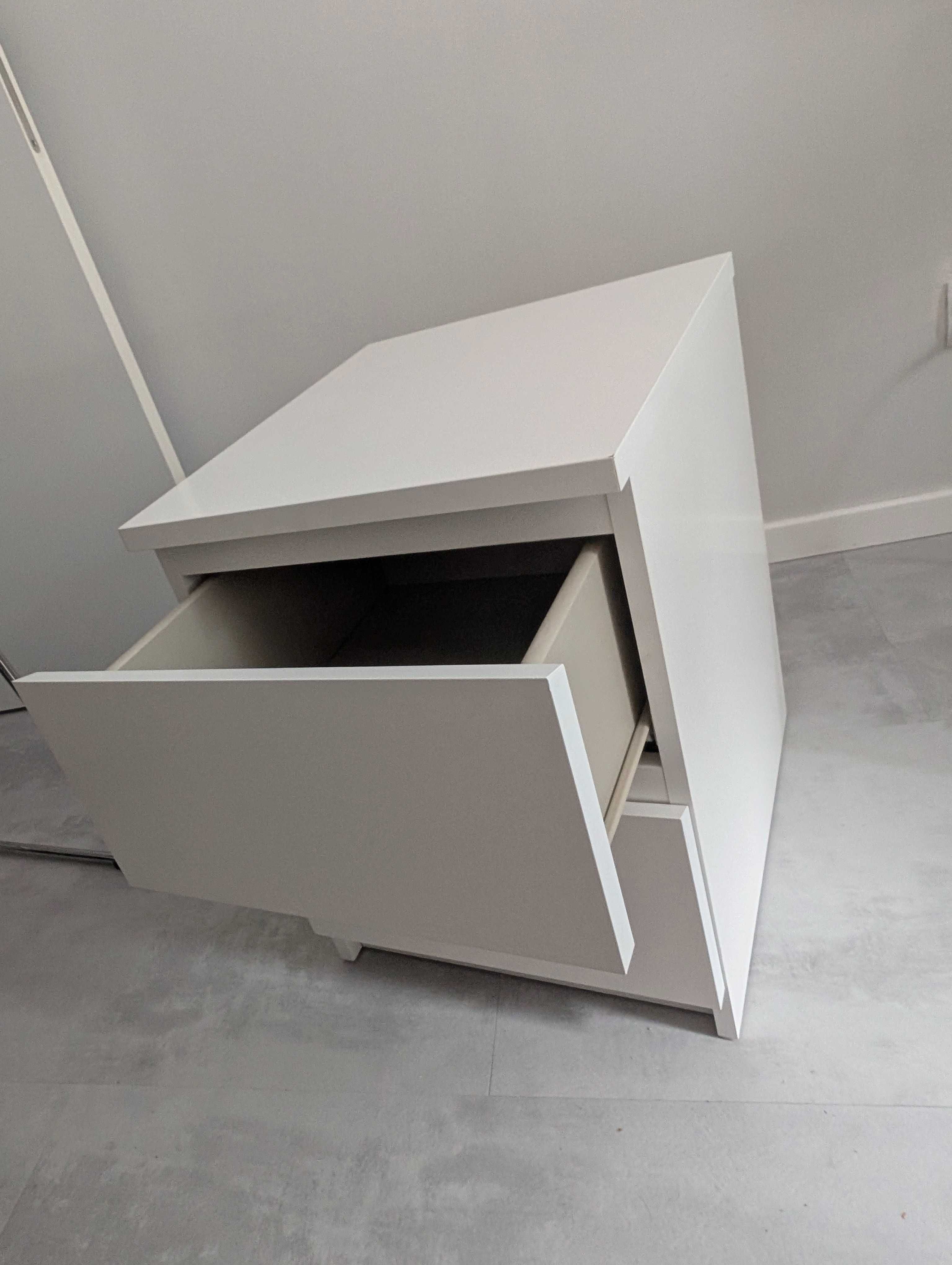 Szafka stolik nocny Ikea biały