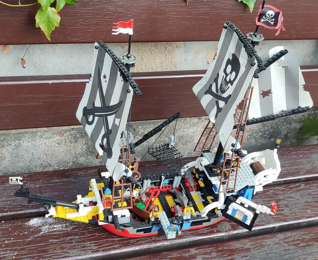 Lego Pirates 6289 Okręt wojenny Piratów