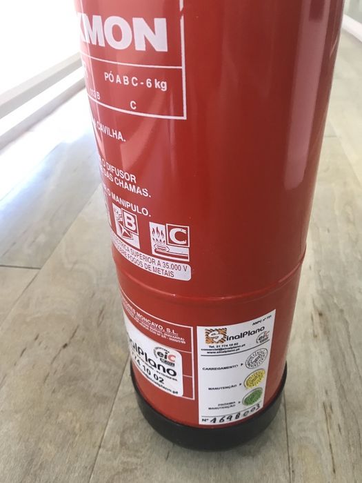 2 Extintores Dióxido de Carbono CO2