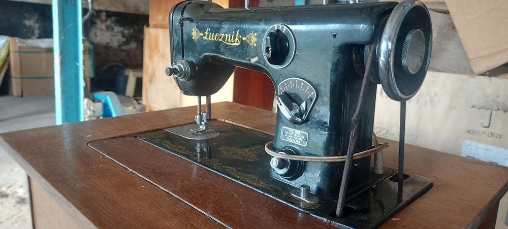 Maszyna do szycia łucznik