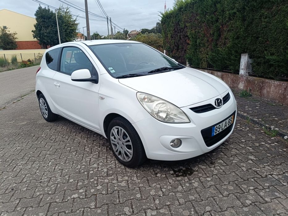 Hyundai i20 comercial