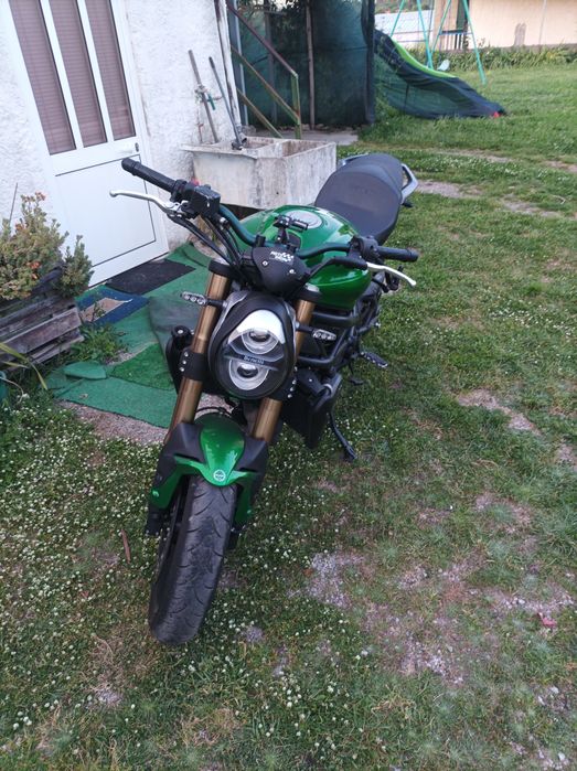 Benelli 752 s neked