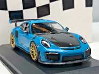 Minichamps 1:43 porsche 911 GT2 RS 2018