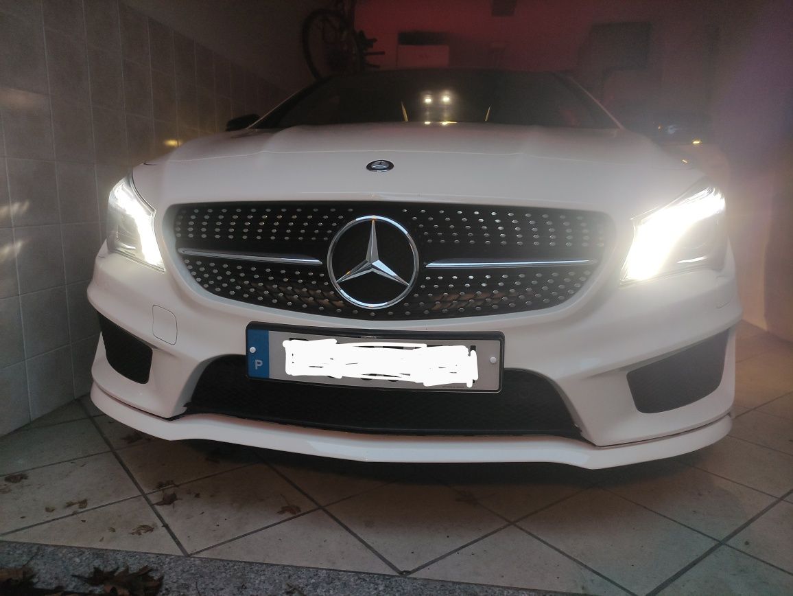 Mercedes CLA 200 | AMG | Full Extras | Automático | Tecto Panorâmico