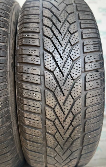 Скад шин б/в. 215/60 R17 Semperit Speed-Grip 2