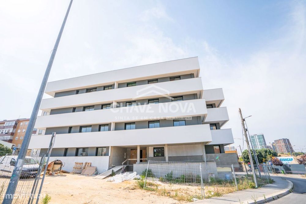 Apartamento T2 novo r/c elevado - metro linha Rubi SD/04390PG