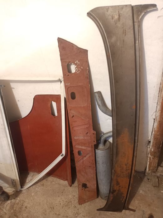 Fiat 125p poszycie drzwi tyl okular podszybie pas tylny pickup kombi