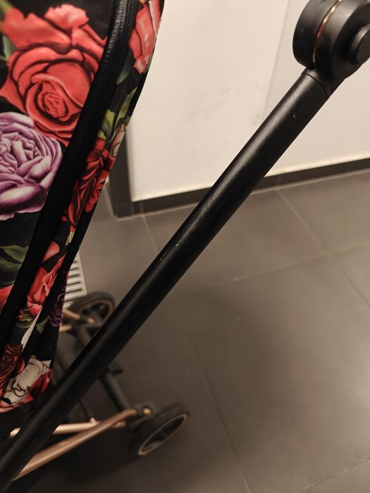 Cybex Platinium Mios 2 Dark Blossom Wózek Spacerowy