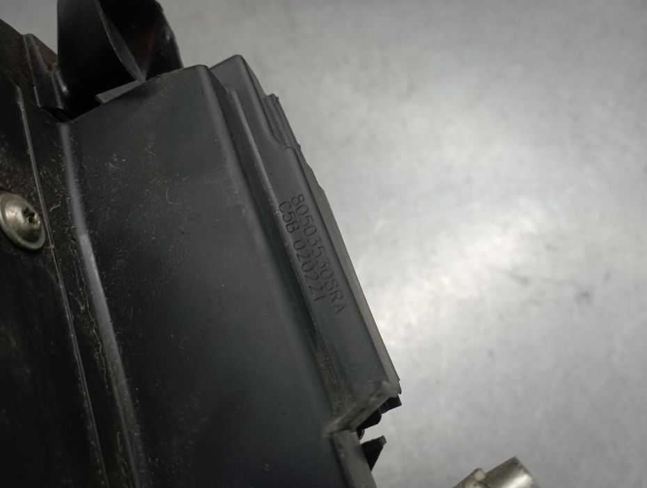 Fechadura / fecho porta frente esquerdo DACIA Sandero III