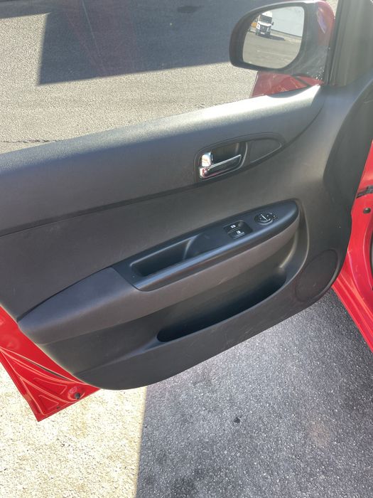 продам Хюндай і20 автомат