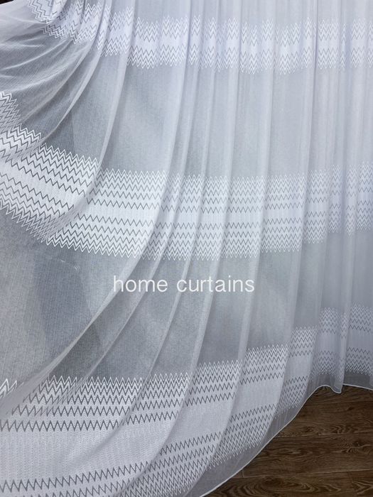 Тюль жакард білого кольору щільна узор смужками