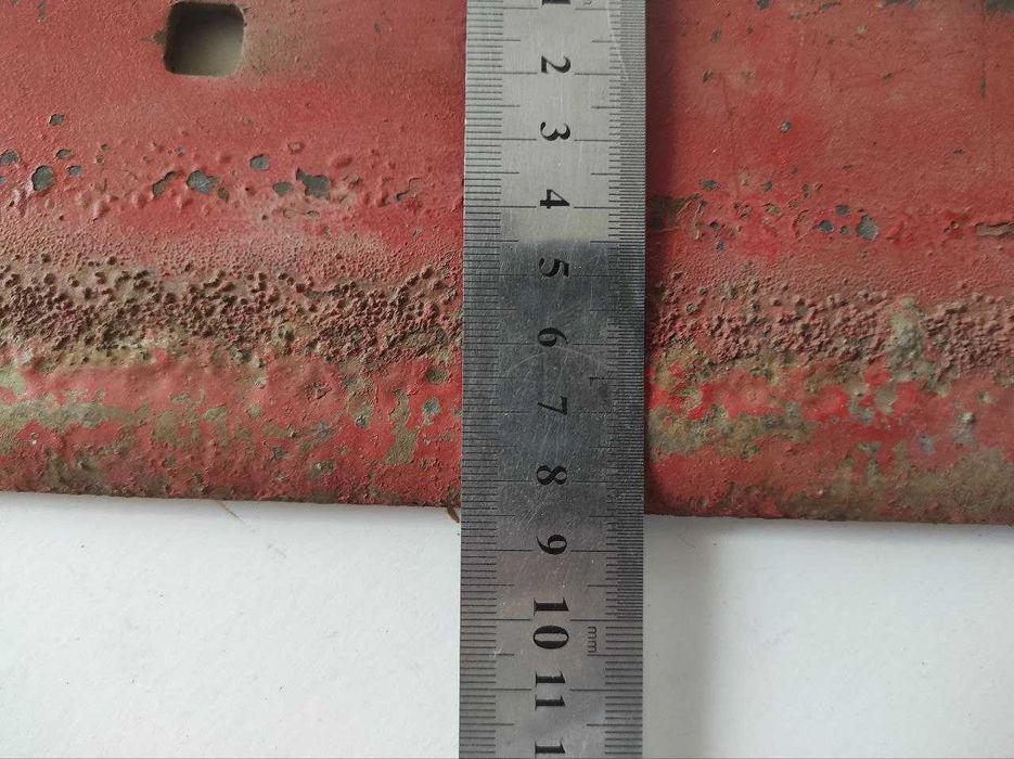 Леміш ( відвал )на плуг старі запаси