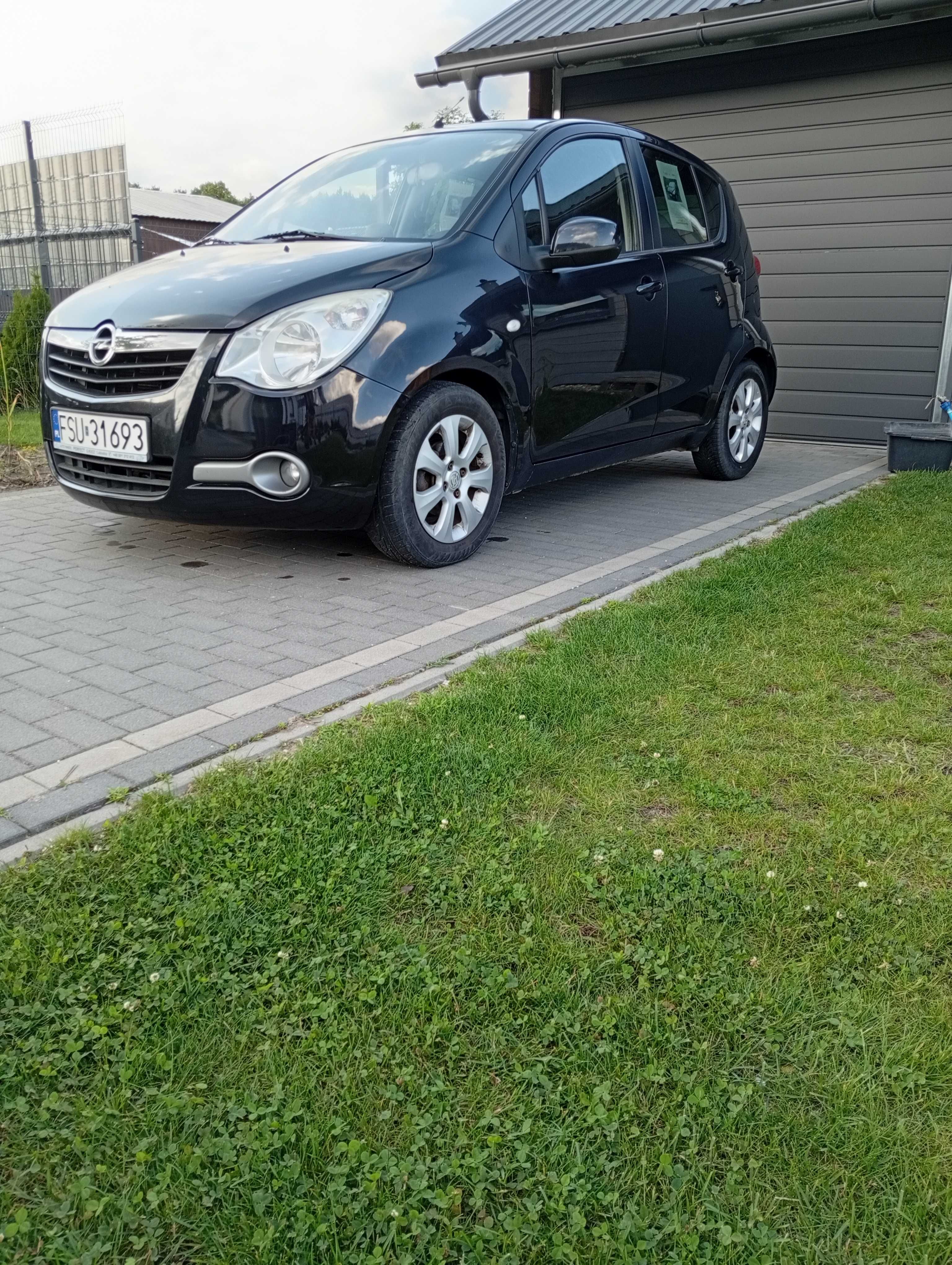 Opel Agila 2008 rok.