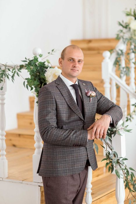 Мужской костюм свадебный костюм