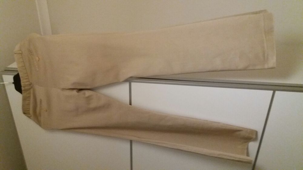 Calças de fato creme