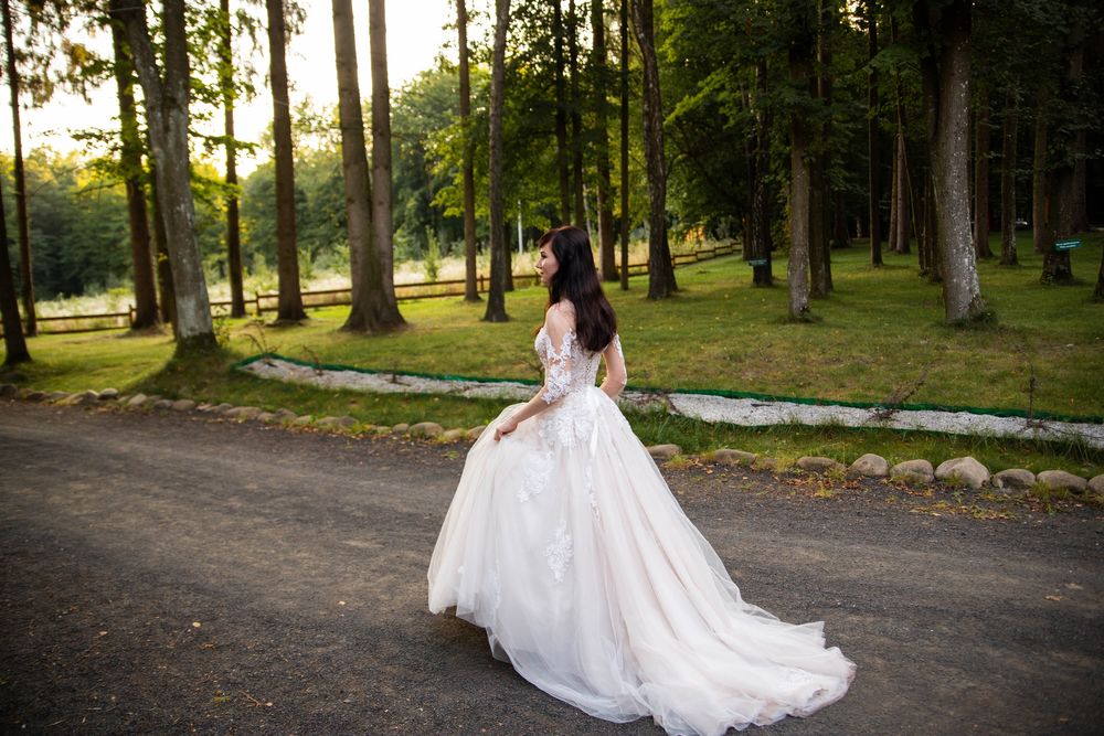 Весільна сукня, весільне плаття Луцьк
