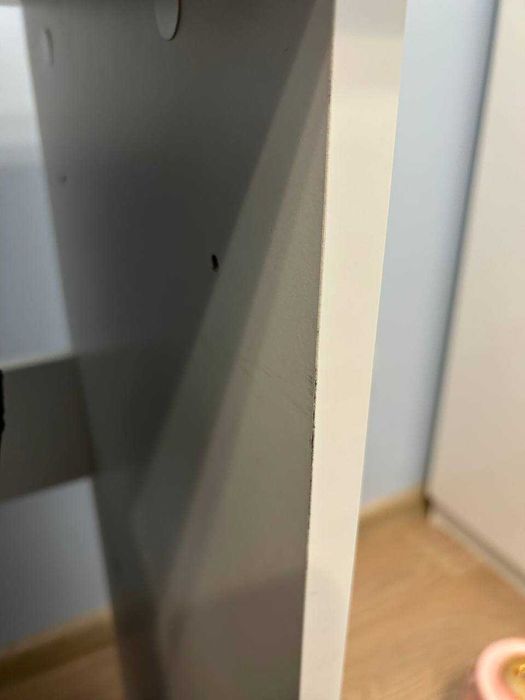 Białe biurko z szufladą Jysk