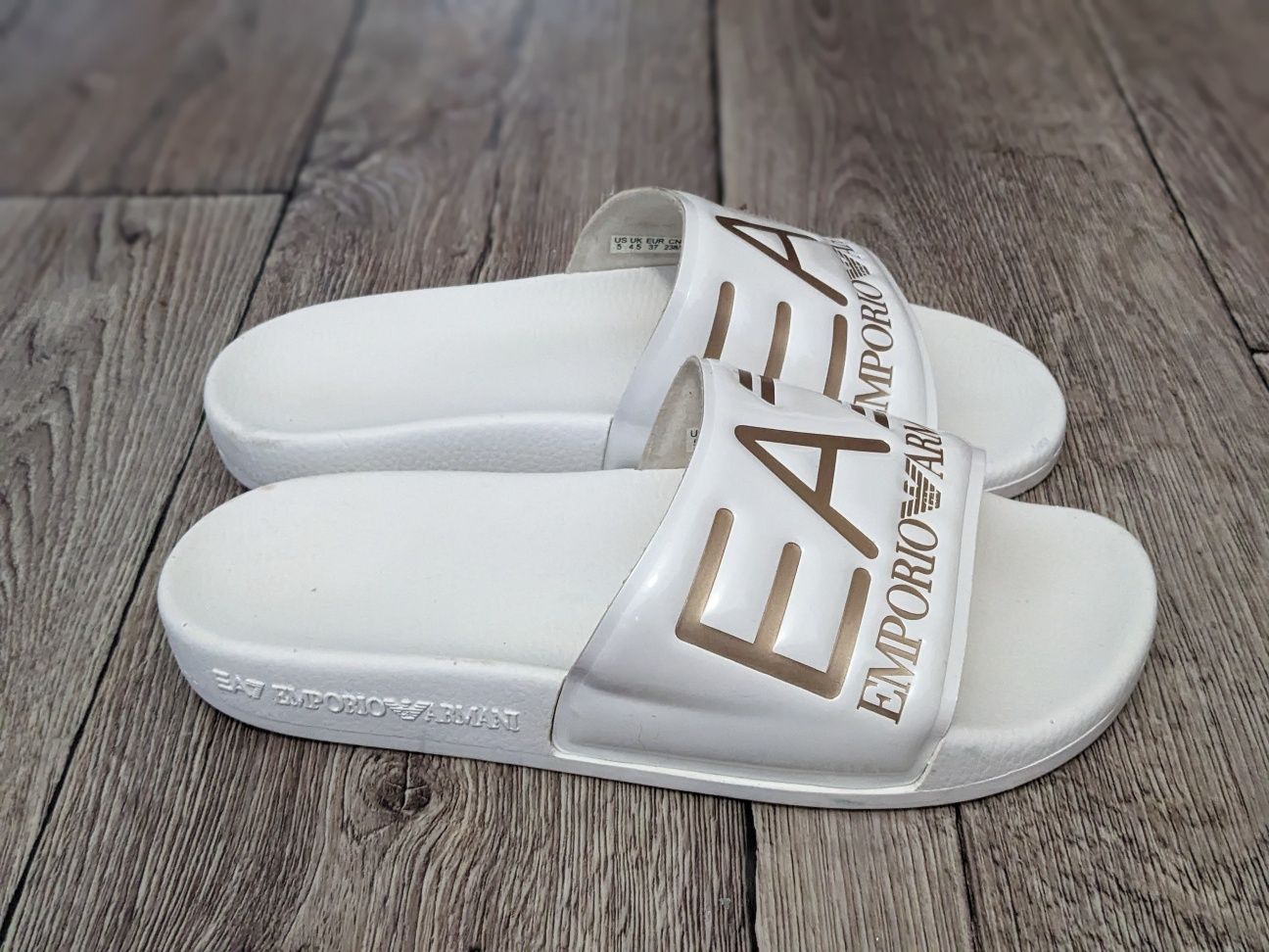 Шльопанці Emporio Armani EA7 p.37