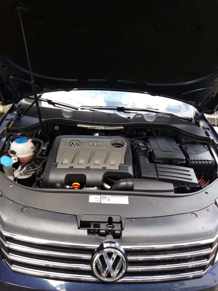 VW Passat 2011 r. Automat DSG 2.0 Diesel 140KM