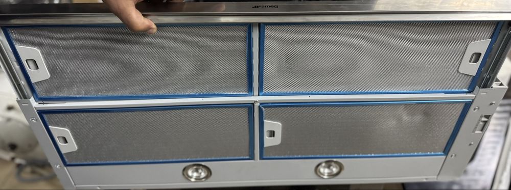 Exaustores Smeg Telescópico 90 cm KSET96E2 Filtros antigordura