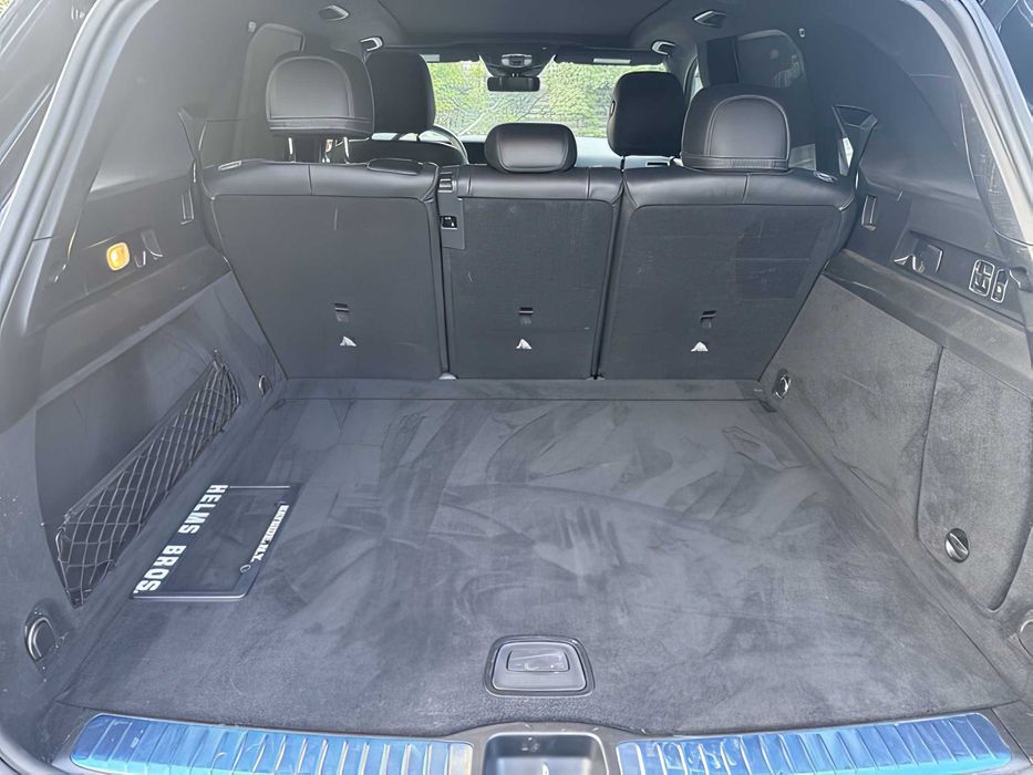 Mercedes-Benz GLE      2021