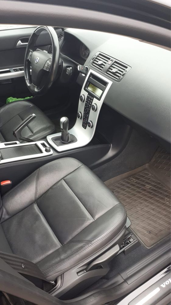 Volvo V50 2012  1,6D MT (114 к. с.)