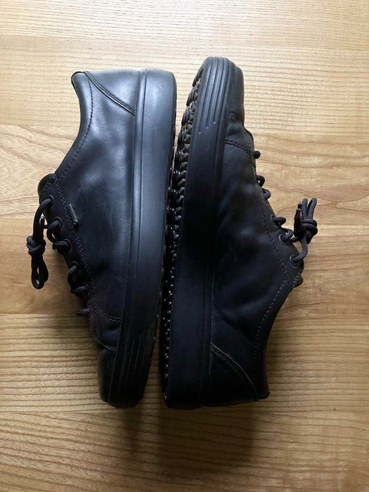 Продам чоловічі черевики кеди кросівки Ecco Gore Tex