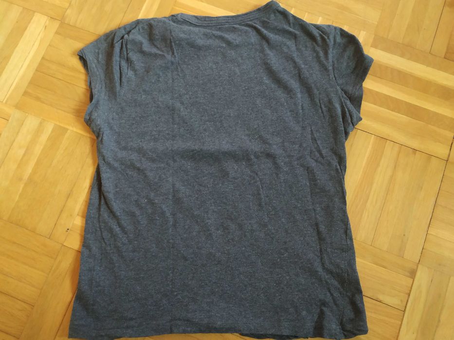 Bluzeczki dziewczęce 134 / 140 (cena za całość – 3 sztuki)