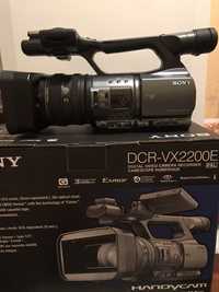 Профессиональная видеокамера. НОВАЯ. Sony DCR-VX 2200E