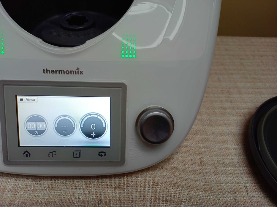 VORWERK Thermomix TM5 + cook key
