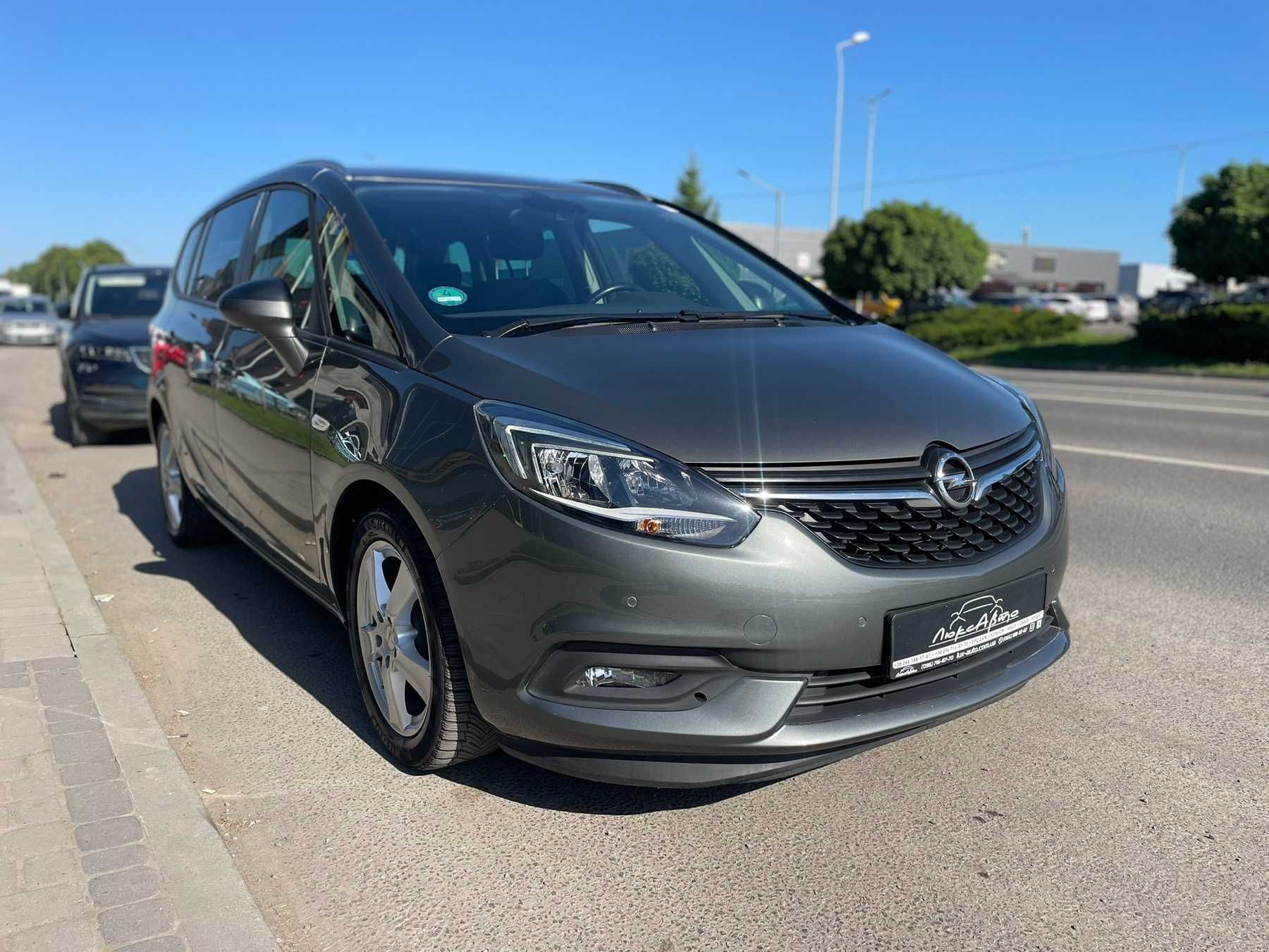 Opel Zafira 2019