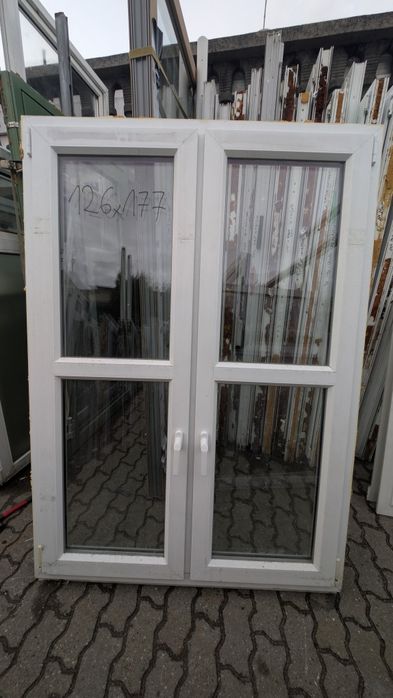 KR HAUS okno 135x160 kamieniczne DWUSKRZYDŁOWE używane drzwi POZNAŃ