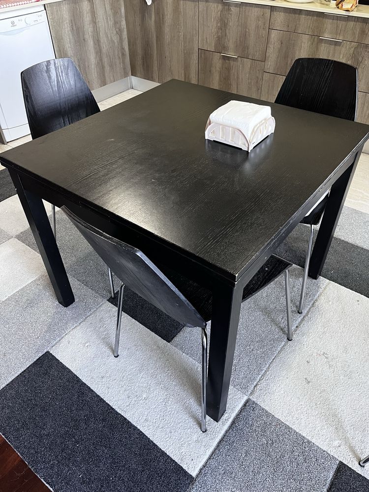 Mesa de jantar extensivel preta