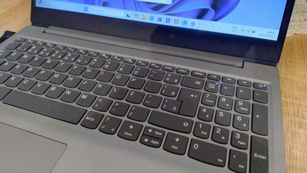 Portátil Lenovo Ideapad S-145 - HDD 1 TB