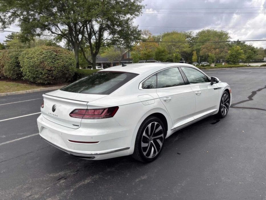 Volkswagen Arteon SEL R-Line 4Motion      2021
