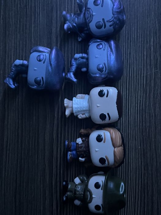 Продам фигурки Kinder Joy “Очень странные дела»