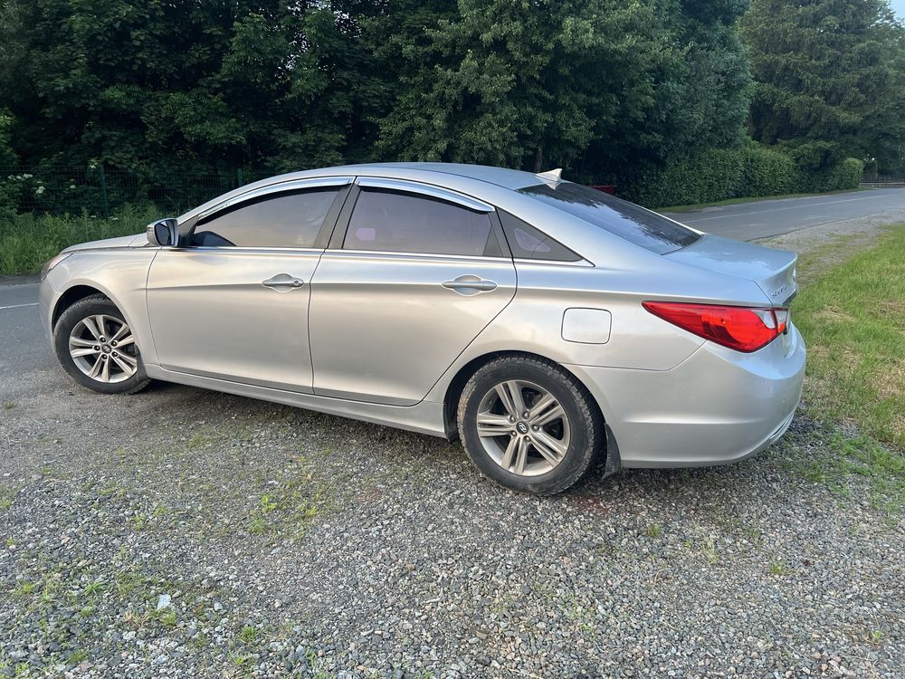Продам Hyundai Sonata 2014 р 2.0 газ