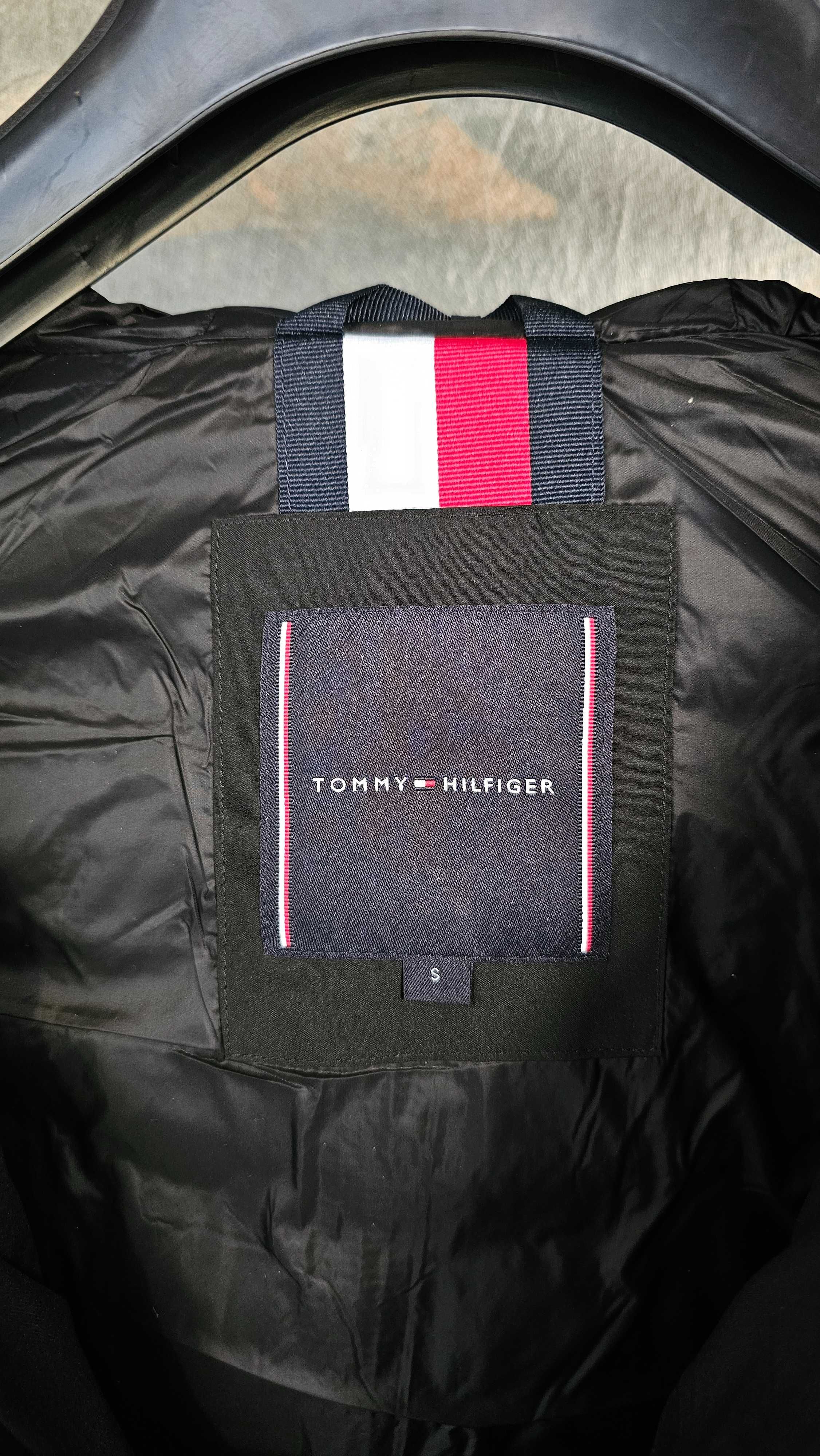 Чоловіча куртка Tommy Hilfiger MW0MW29010 BDS розмір С оригінал